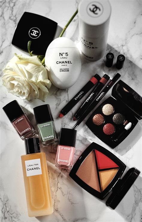 chanel makeup collection spring 2018|chanel makeup collection january 2022.